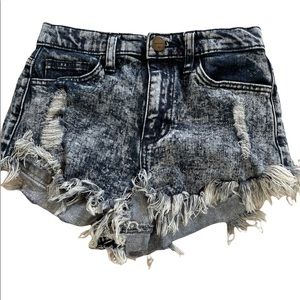 Sneak Peek Distressed High Rise Jean Shorts Size Small